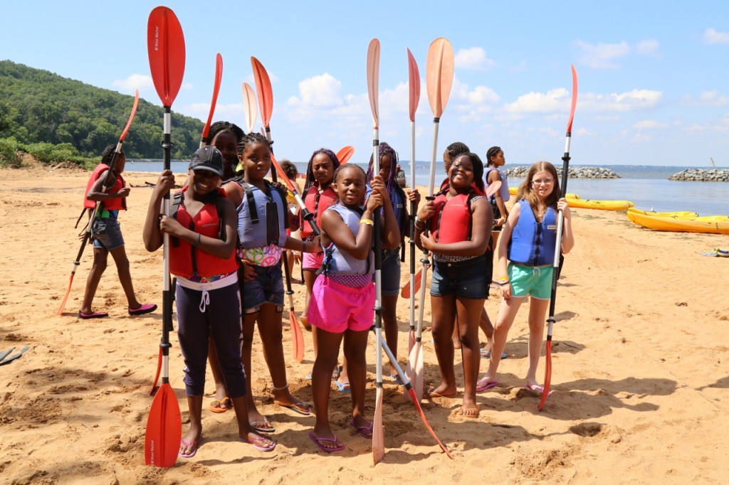 girls ready to kayak